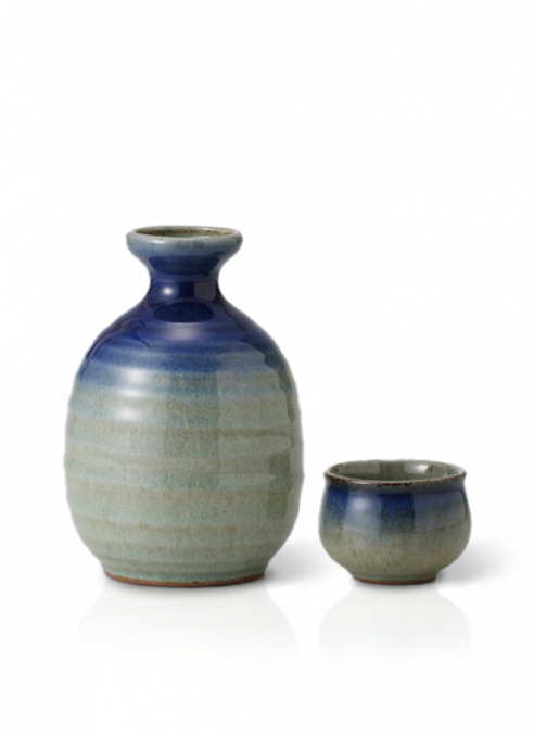 Blau-grau glasiertes Keramik Sake Set Tsuki mit Krug und 4